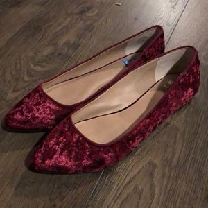 Maroon velvet flats